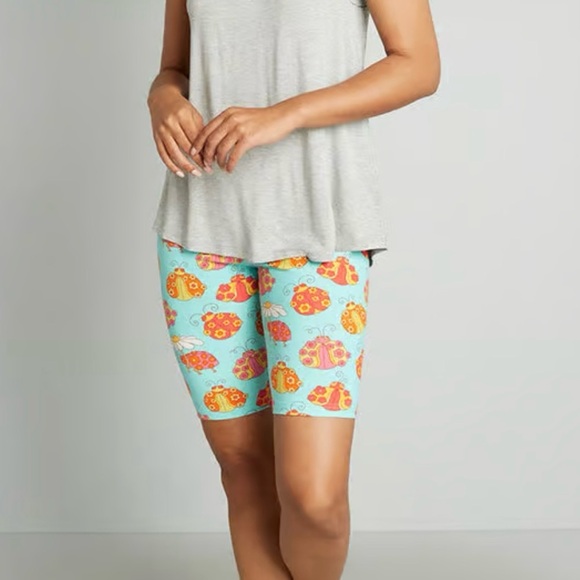New ModCloth x Marisol Muro City Cyclist Bike Shorts Blue Ladybugs - Picture 1 of 7